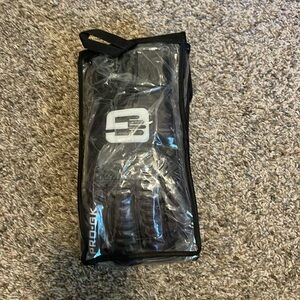 Pro GK soccer keeper gloves brand new